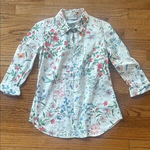 New York and Company Floral Top Size XS